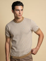 Niron Cream With White Knitted Cotton T-Shirt