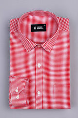 Red carpet on snow white pin check  cotton shirt