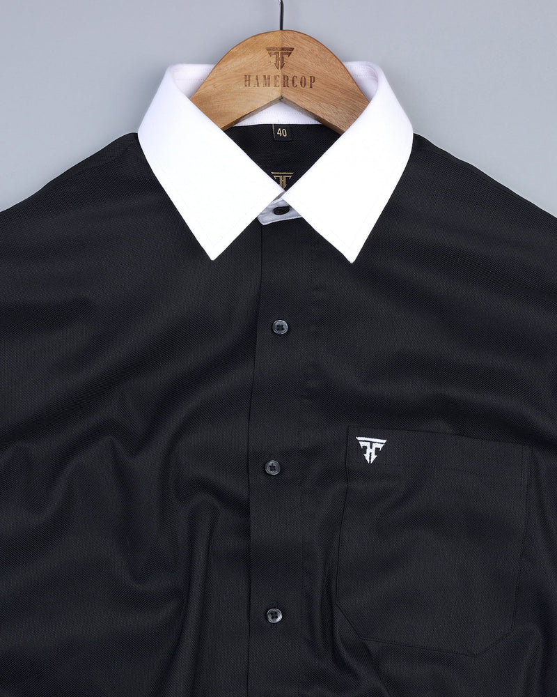 Gravel Black With White Cuff And Collar Dobby Solid Shirt